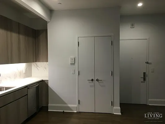 Rented by NY Living Solutions | media 25