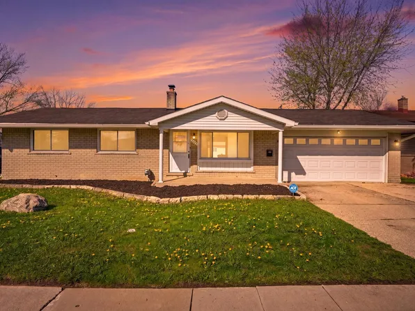 34573 Chope Pl, Clinton Township, MI 48035
