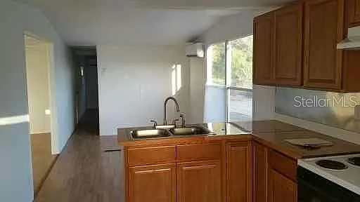 3366 Maple Ln — Photo 3