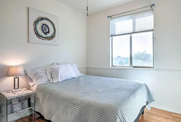 4130 E Hallihan Dr — Photo 15