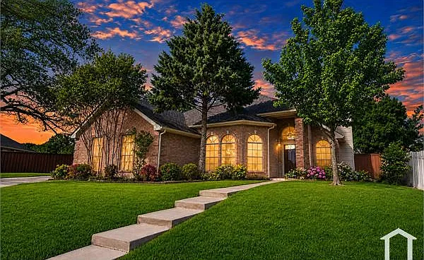 632 Sunflower Trl — Photo 1