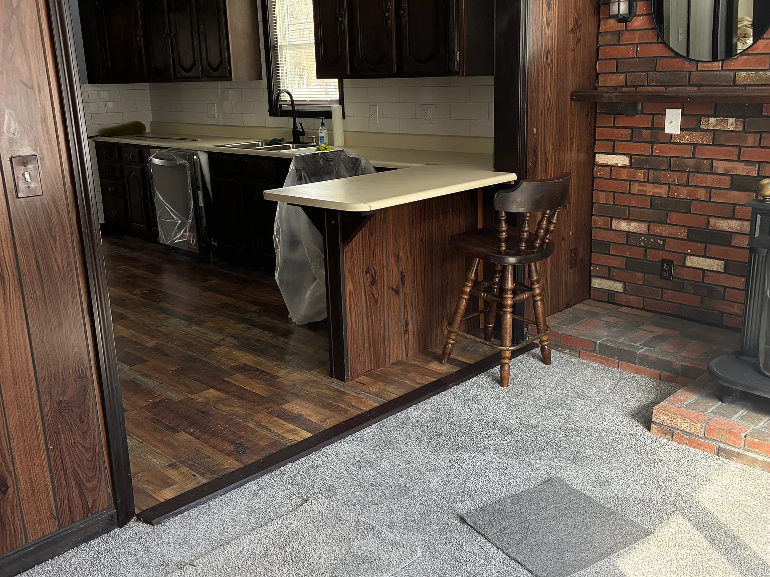 4 bed, 1800 sqft, $2,500 — Photo 2