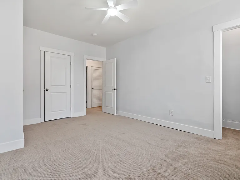 1515 Arch St — Photo 23