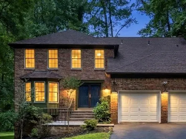 4350 Lady Trisha Ct, Pomfret, MD 20675