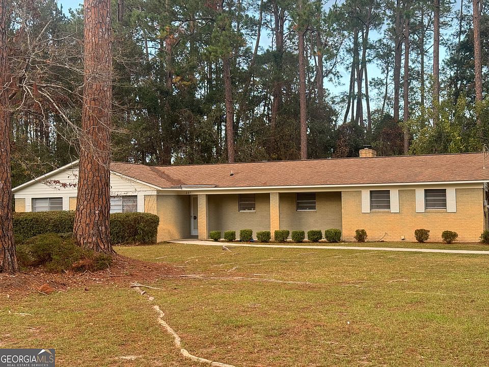 1st image of 227 N Edgewood Dr