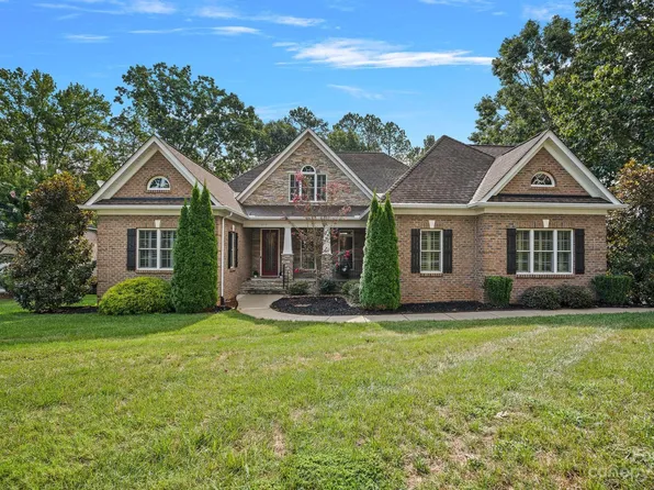 7859 Oak Haven Ln, Stanley, NC 28164