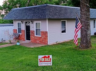 285 High St, Tuscumbia, MO 65082