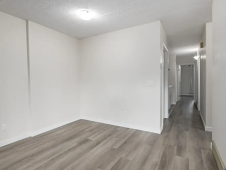 739 Bracewood Dr SW — Photo 77