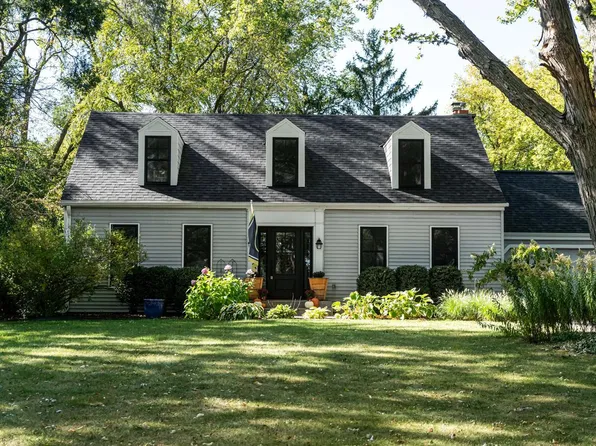 5665 South 92nd STREET, Hales Corners, WI 53130