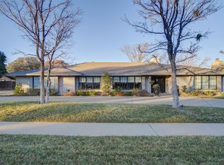 4610 10th St, Lubbock, TX 79416