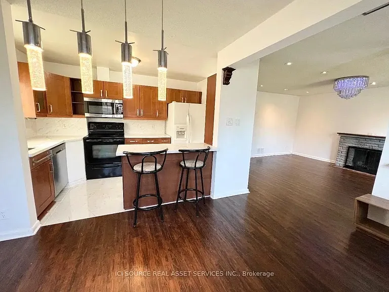 78 Tormore Dr #MAIN FL — Photo 13