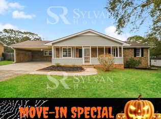 10 Foster Dr, Newnan, GA 30263