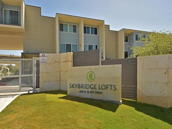 604 N Bluff Dr Unit 138, Austin, TX 78745