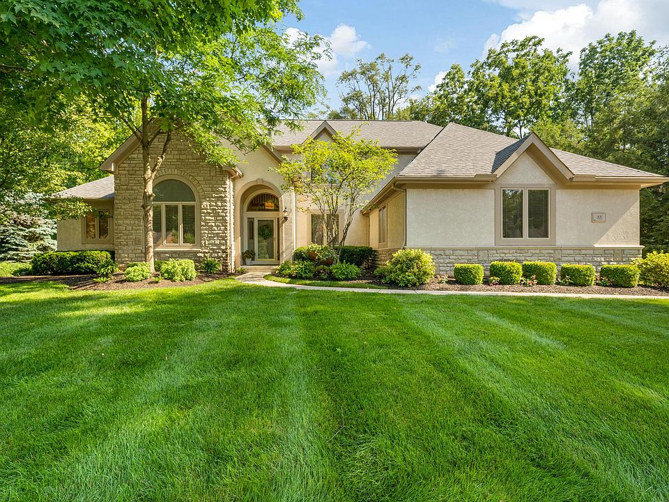 1st image of 88 Walnut Woods Ct