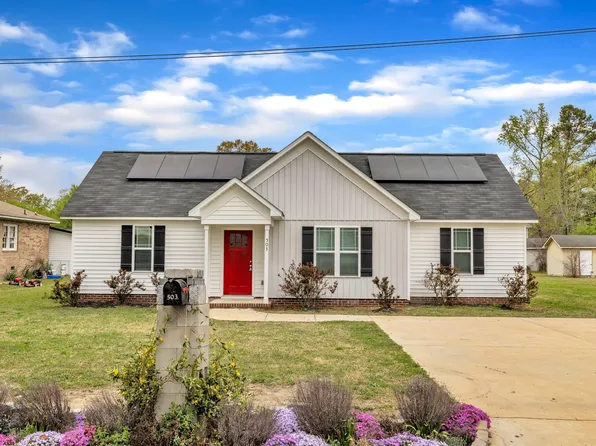 503 N Sellers St, Selma, NC 27576