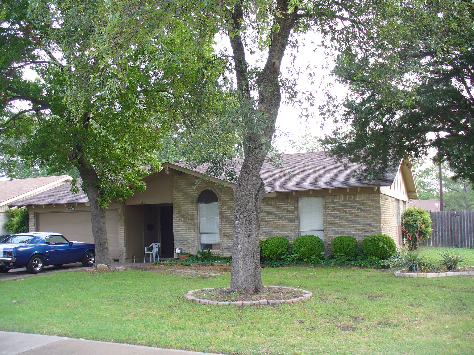 4 bed, 1450 sqft, $1,995 — Photo 1