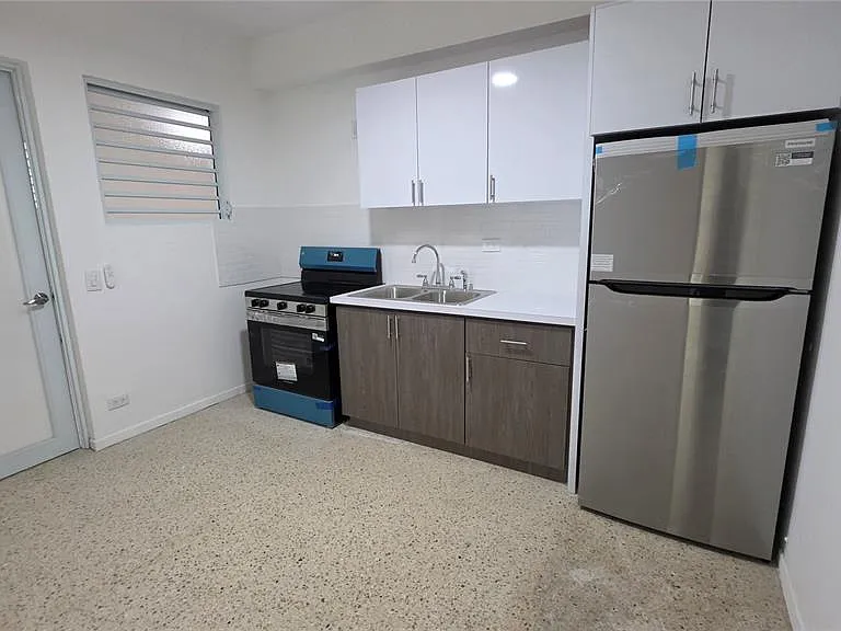 2A3 Avenue Laurel Urb Lomas Verdes #10 — Photo 2