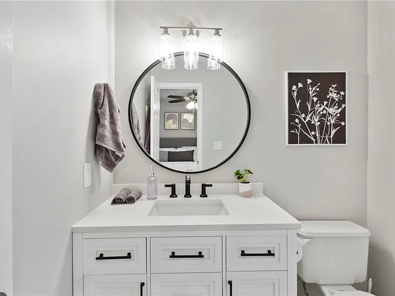 5212 Laurel Bridge Dr SE — Photo 28