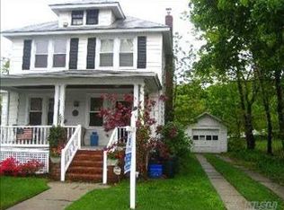 694 Prospect St, Baldwin, NY 11510
