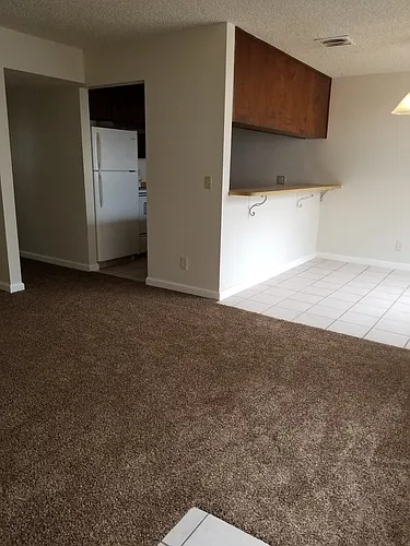 251 Julie Dr #1-8 Photo 1