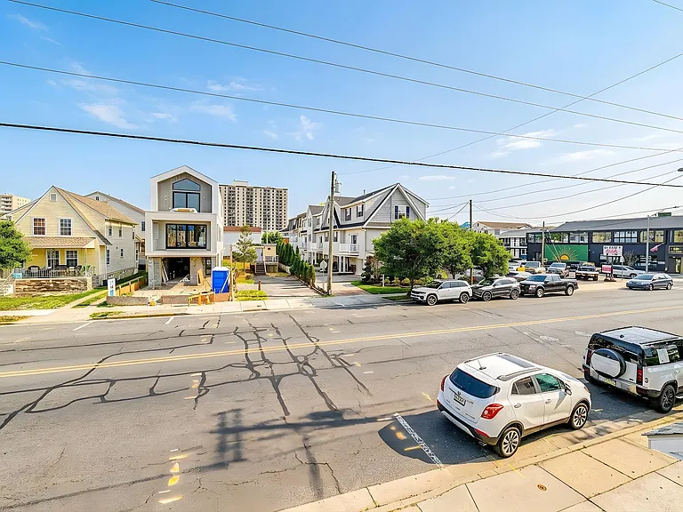 9609 Ventnor Ave #B1 — Photo 7