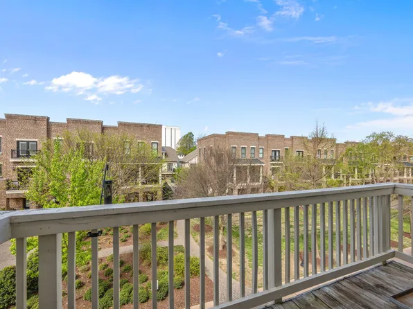 501 N Person St APT 207, Raleigh, NC 27604