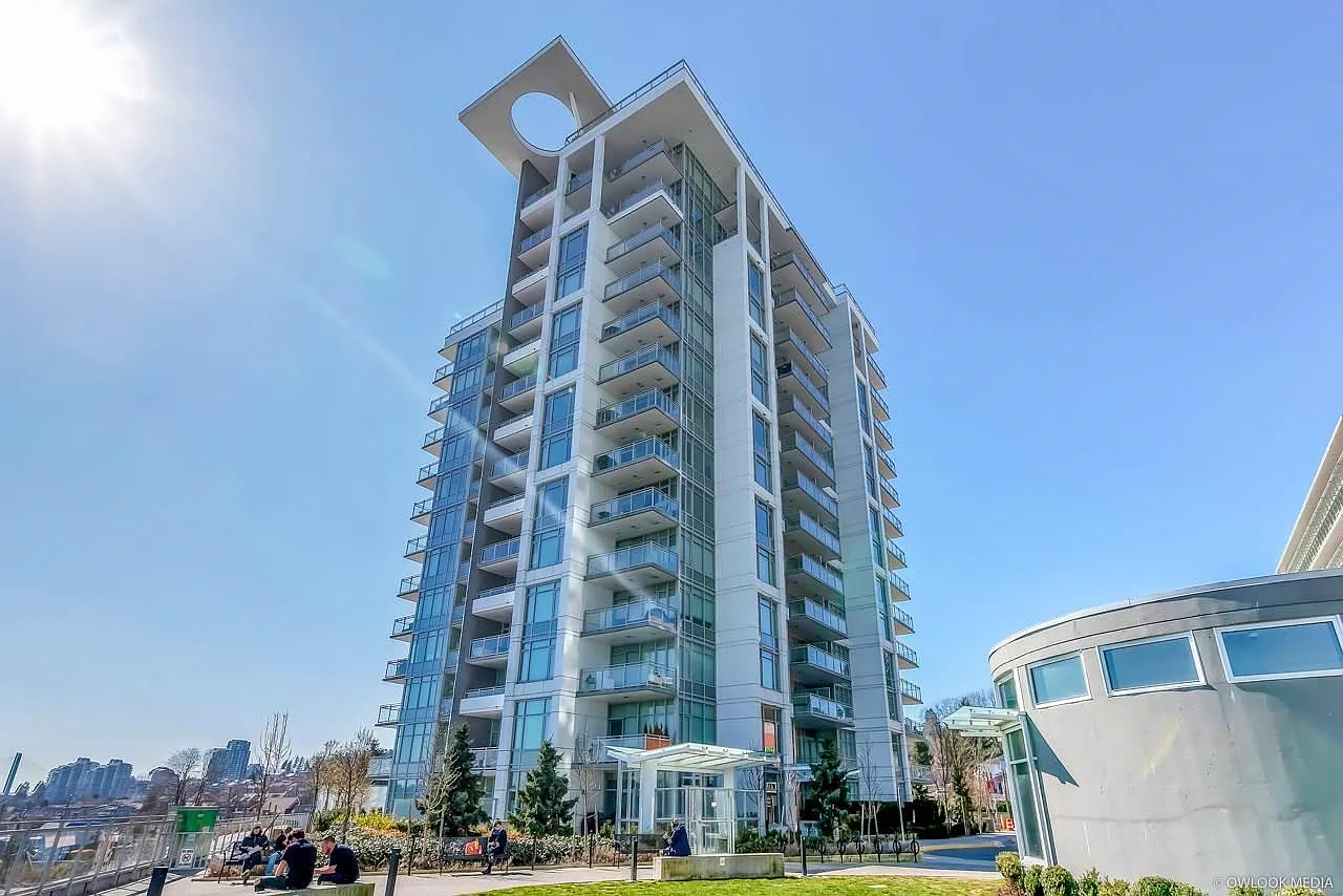 200 Nelsons Cres #208 photo 1