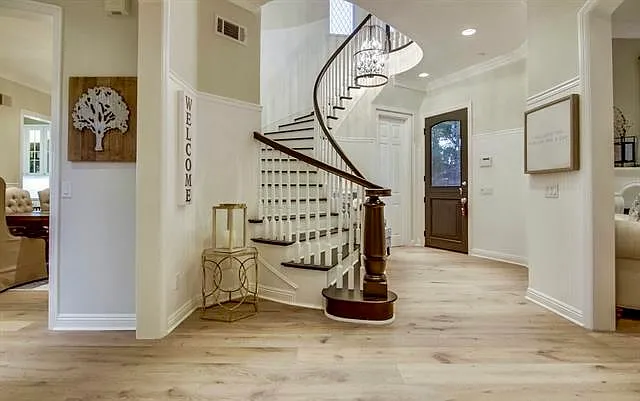 Entrance and stairs to second floor