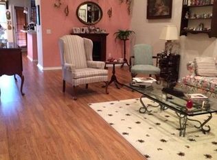 1607 Lake Heron Dr, Lutz, FL 33549