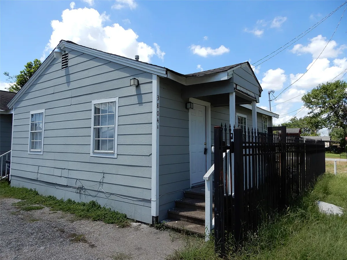 Building Photo - 3804 Lelia St #A
