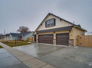 3365 S Fork Ave, Nampa, ID 83686