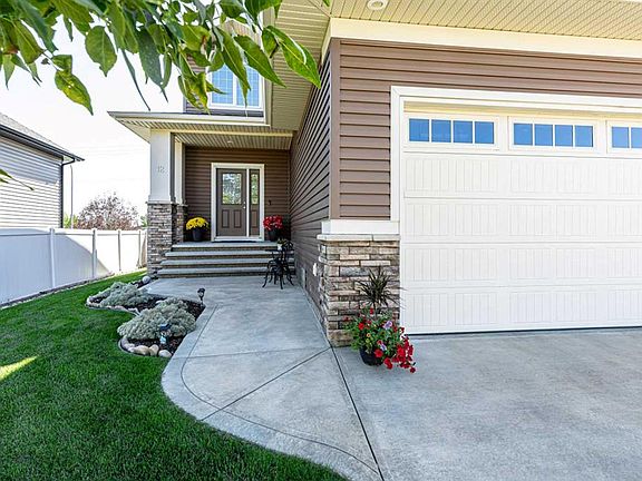 3rd image of 12 W Edina Close