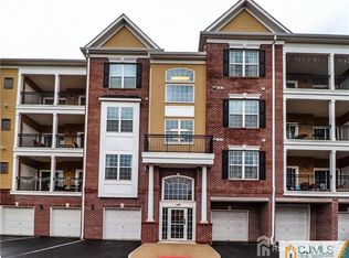 613 Doral Ct, Piscataway, NJ 08854