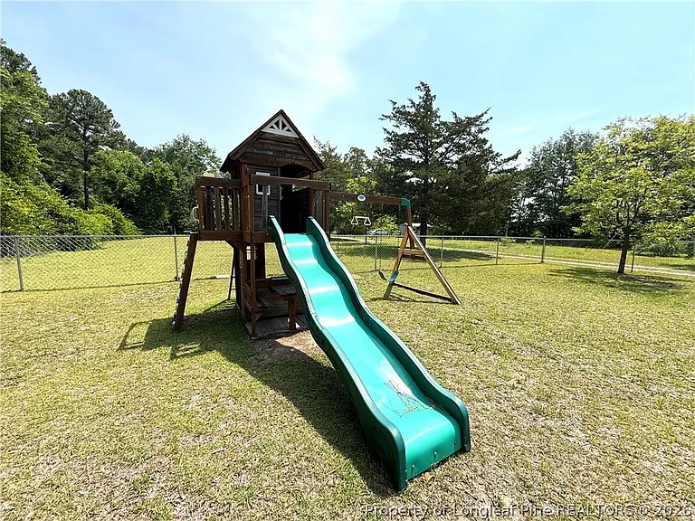 1197 E Parkton Tobermory Rd — Photo 31