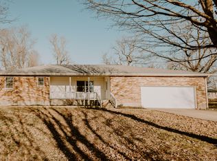 117 State Rte W, Mountain View, MO 65548