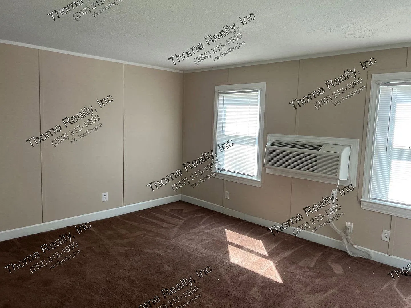 2 bed, 1.0 bath, 916 sqft, $850 — Photo 3