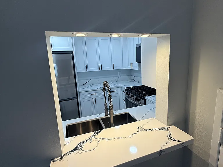 9625 Sylmar Ave #29 — Photo 9