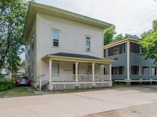 807 Ferris Ct, Kalamazoo, MI 49007