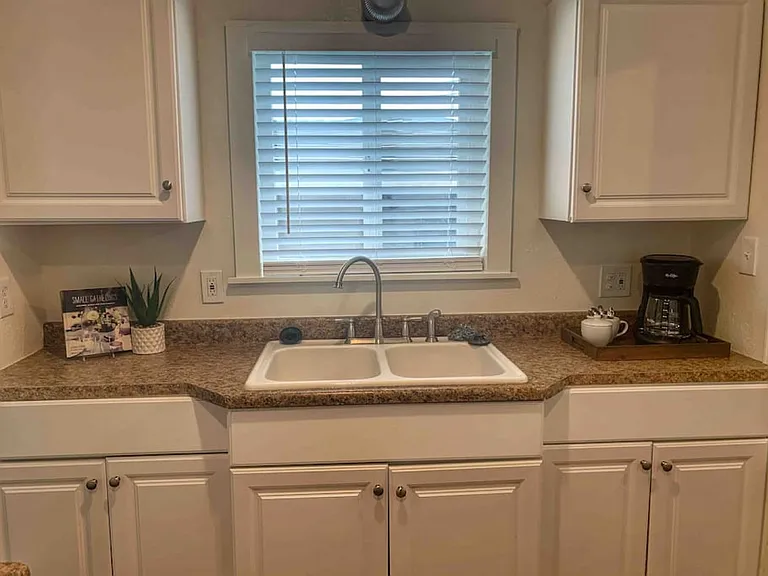 2300 Delaware St #10 — Photo 10
