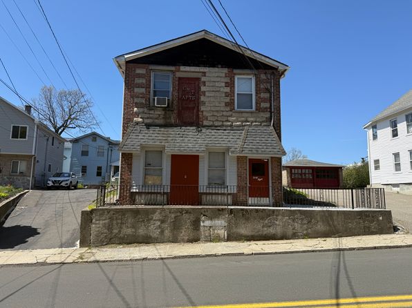 48 High St, Naugatuck, CT 06770