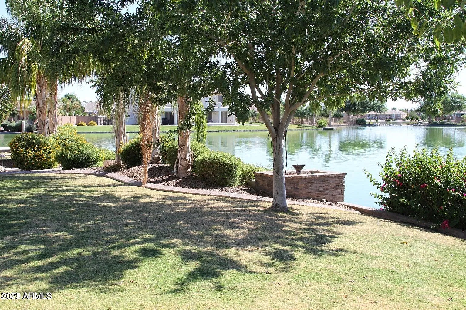 5 bed, $4,000 — Photo 2
