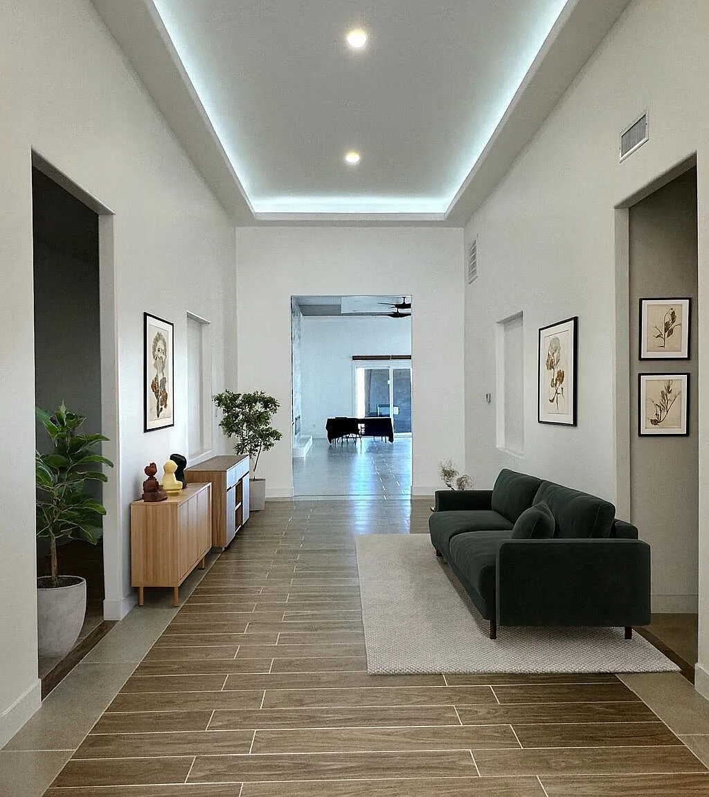 4 bed, 3.5 bath, 4320 sqft, $3,750 — Photo 2