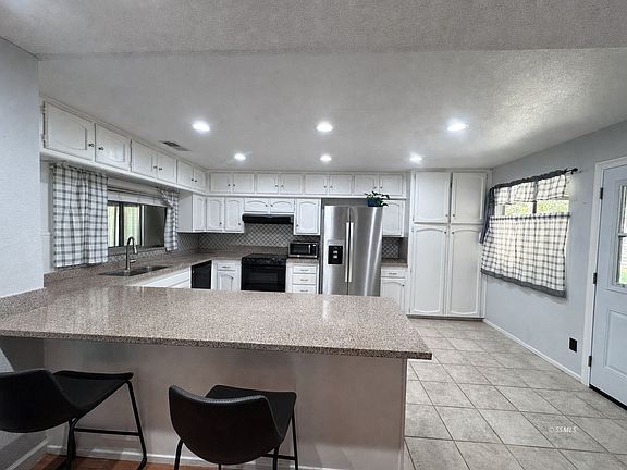 4th image of 507 Weiman Ave