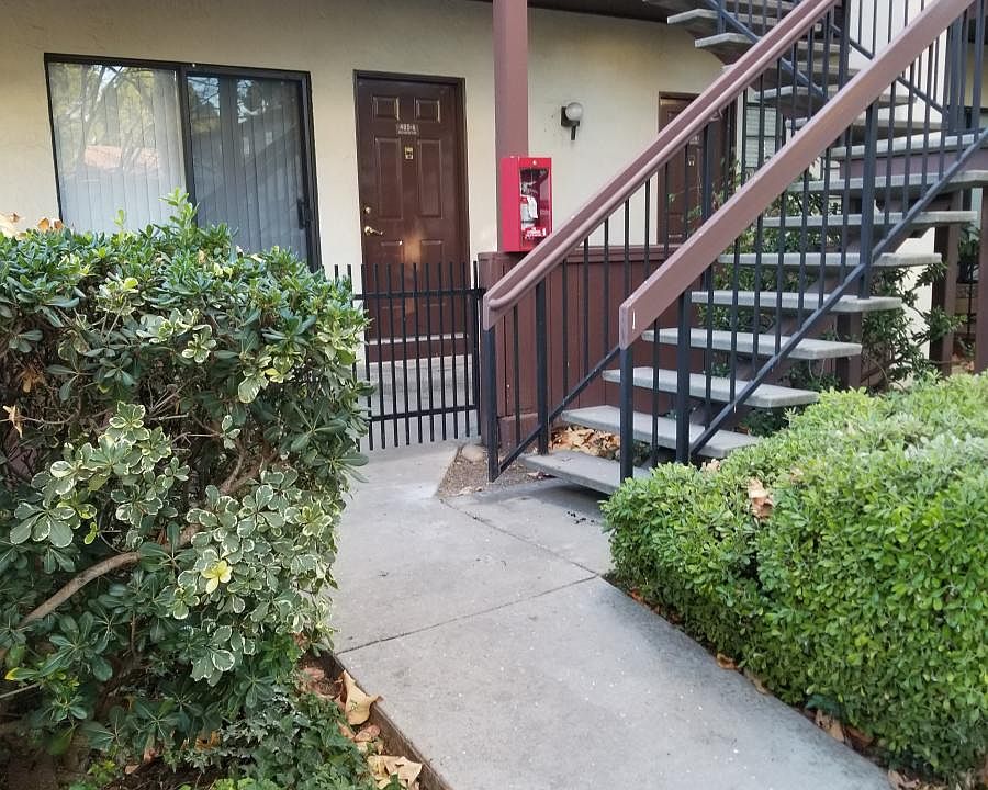 PATH TO FRONT GATE