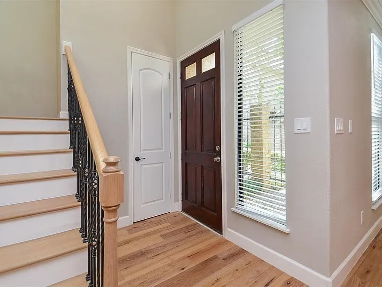 15735 Tanya Cir — Photo 16