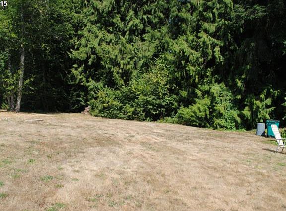 5th image of 18312 NE Cedar Dr