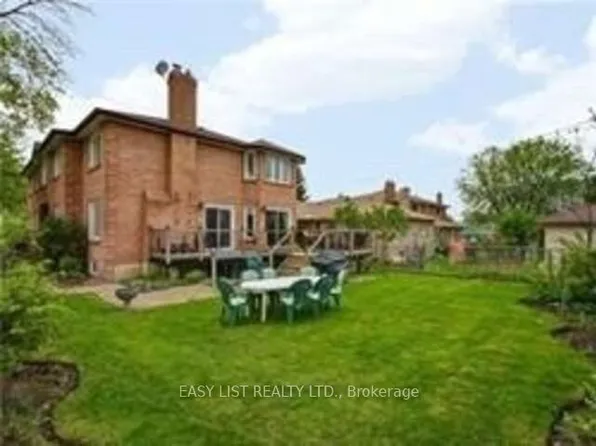 89 Patricia Ave, Toronto, ON M2M 1J1
