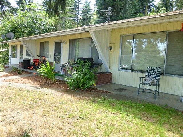 2nd image of 800 Patricia Ann Dr