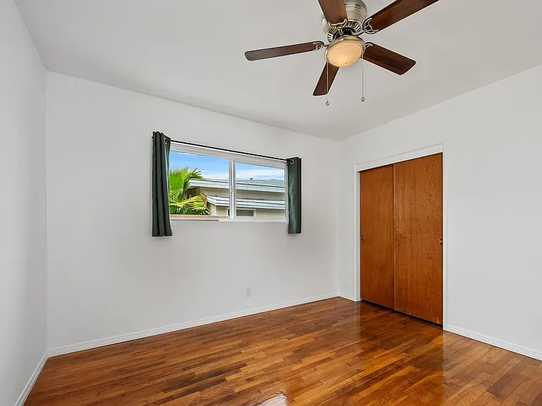 26015 Crest Rd — Photo 22