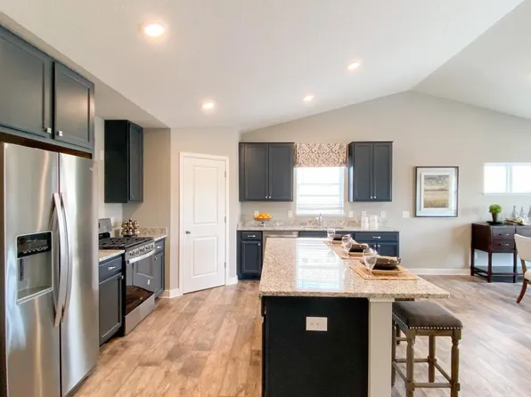 414 Greywood Blvd, Delano, MN 55328
